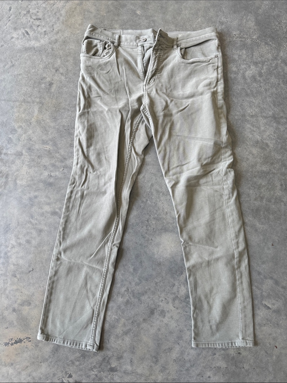 Faherty Men's Light Gray Slim Jeans